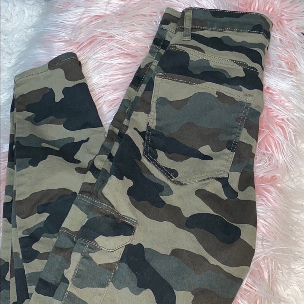 🔥❌NWOT H&M cargo camp pants🔥❌